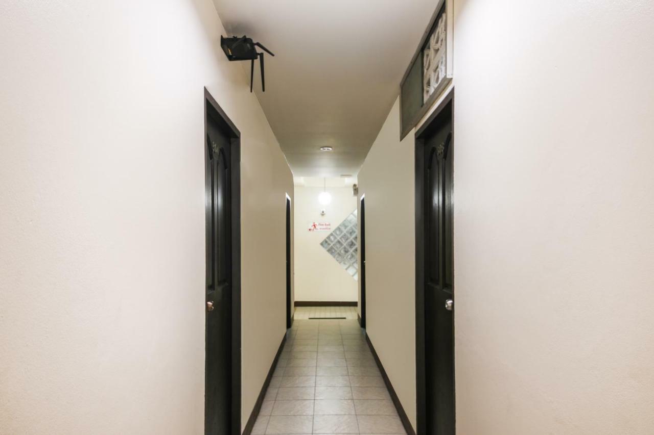 Oyo 244 Roar Inn パトン エクステリア 写真